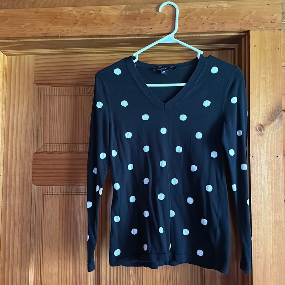 Women’s sweater